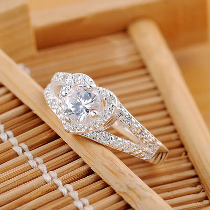 Elegant Heart Ring with Zirconia in 925 Silver