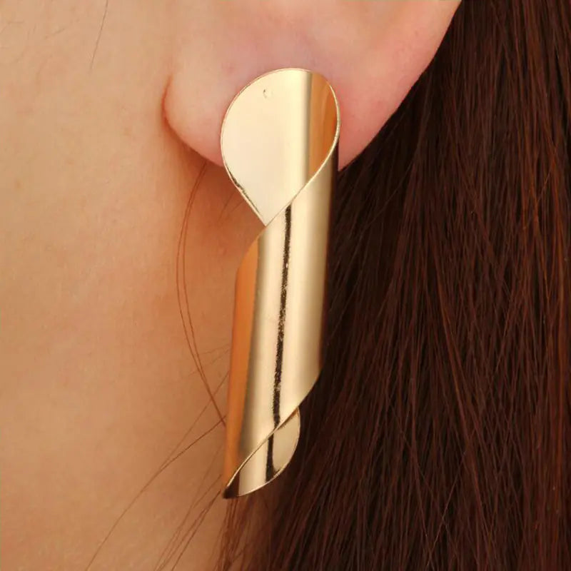Irregular Spiral Design Metal Punk Earrings