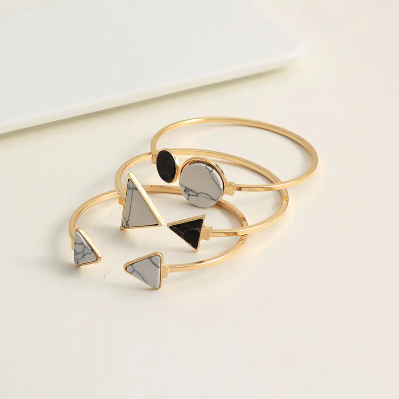 BZ0885 Triangle and Round Turquoise Bracelet Set